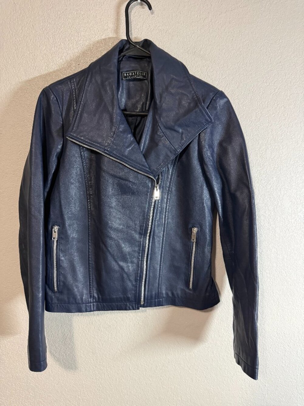 Bagatelle Collection Women's Navy Blue Genuine Leather Moto Biker Jacket Size S